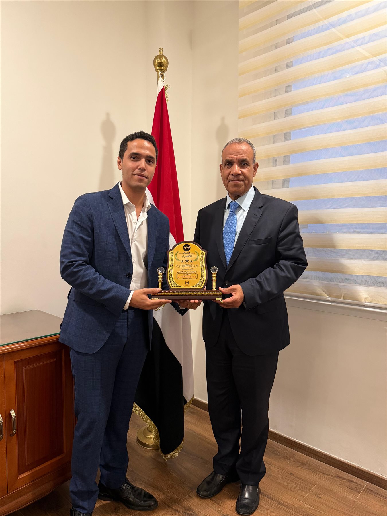 "مصر24 نيوز" تمنح وزير الخارجية وسام الاحترام