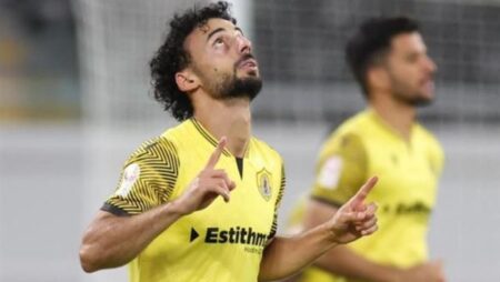 أحمد عبد القادر يعلن رحيله عن الكرامة العراقي والعودة للدوري المصري من بوابة بيراميدز