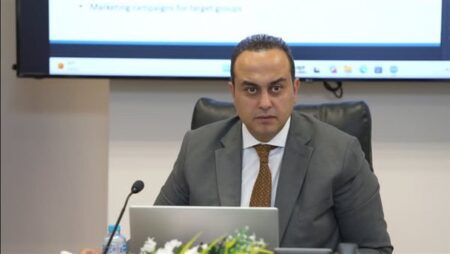 «الرعاية الصحية» تبحث تطوير السياحة العلاجية واستقطاب المرضى الدوليين وتعظيم العوائد