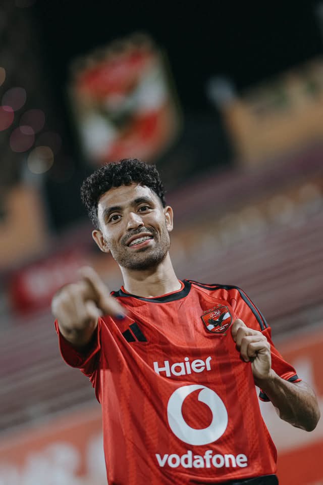 لقطات من تقديم توفيق محمد لاعبا في الأهلي (صور)