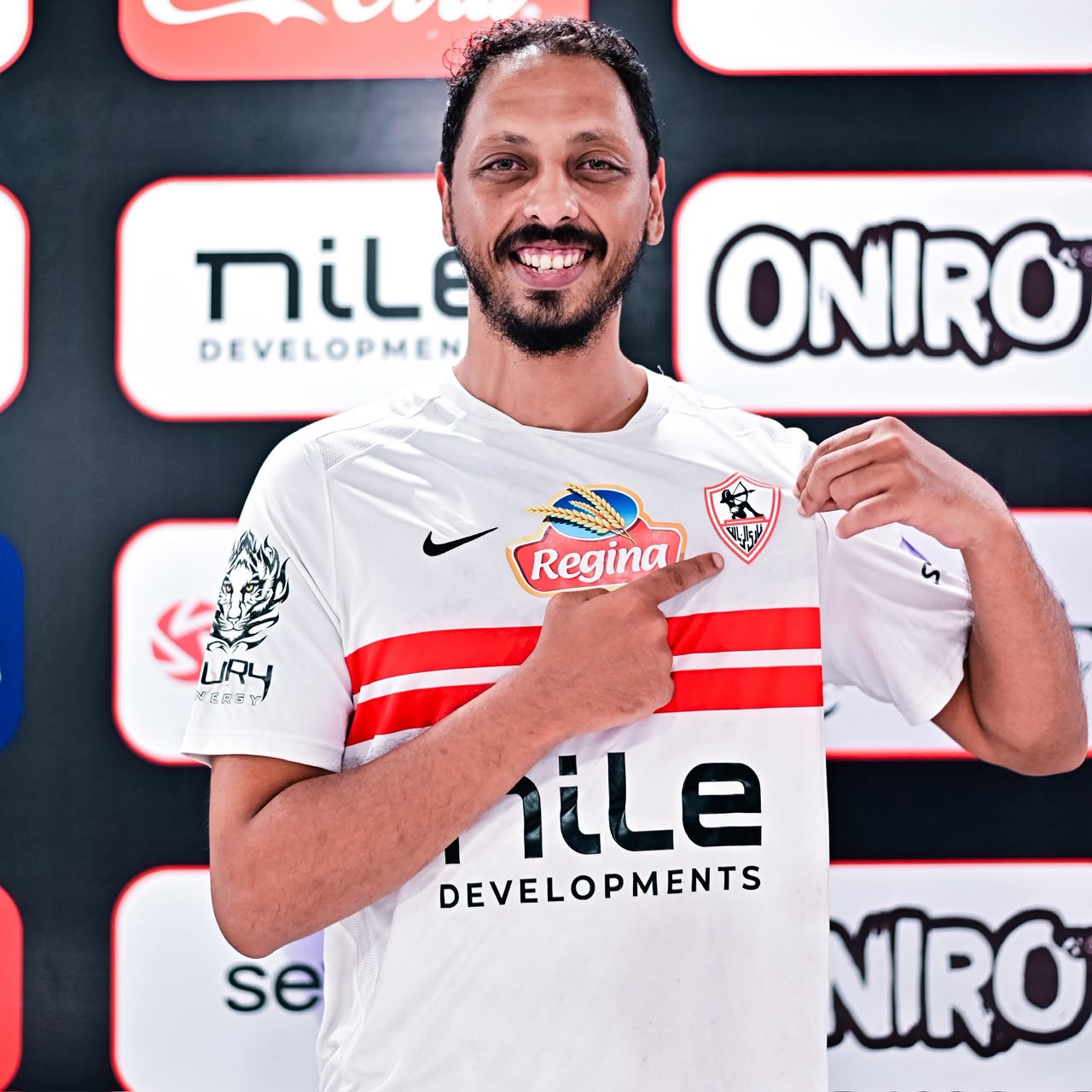 طائرة الزمالك تتعاقد مع "لعبة" لتدعيم صفوف الفريق