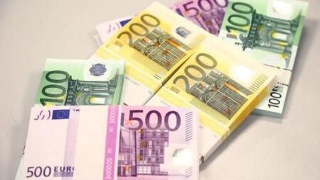 ارتفاع عوائد السندات الأوروبية لأعلى مستوى منذ أعوام