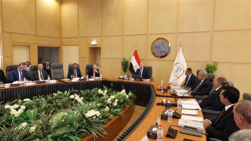 5 قرارات وتعليمات من وزير النقل لدعم الشركة المصرية لناقلات البترول 1 5 قرارات وتعليمات من وزير النقل لدعم الشركة المصرية لناقلات البترول