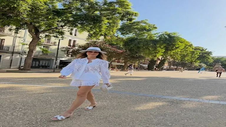 نانسي عجرم تخطف الأنظار بإطلالة صيفية لافتة 2 إطلالة نانسي عجرم