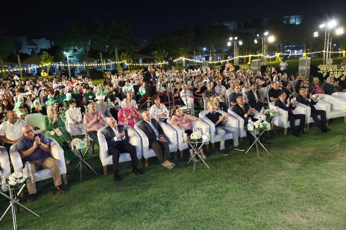 جامعة مصر للعلوم والتكنولوجيا تحتفي بالليلة المحمدية وسط أجواء روحانية تستحضر قيم النبوة وتجمع بين العلم والأخلاق 6 احتفالية جامعة مصر للعلوم والتكنولوجيا بـ الليلة المحمدية، مصر24