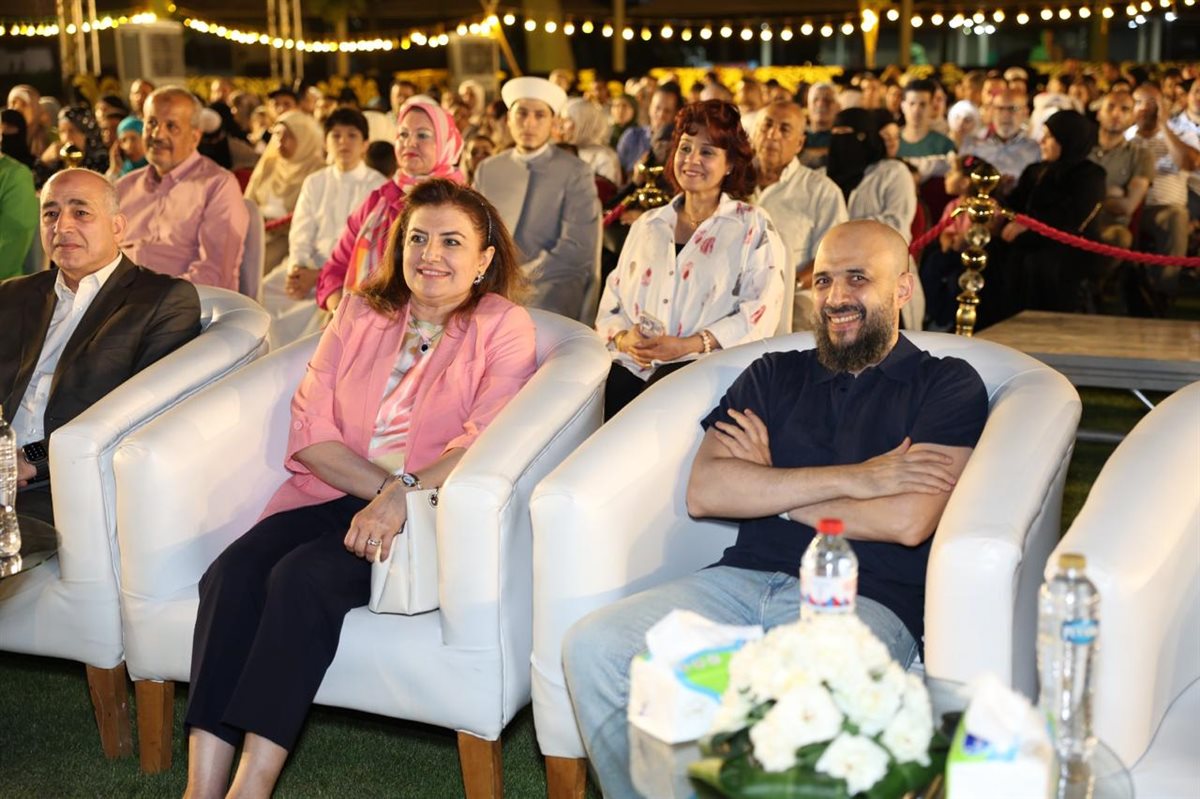 جامعة مصر للعلوم والتكنولوجيا تحتفي بالليلة المحمدية وسط أجواء روحانية تستحضر قيم النبوة وتجمع بين العلم والأخلاق 1 احتفالية جامعة مصر للعلوم والتكنولوجيا بـ الليلة المحمدية، مصر24