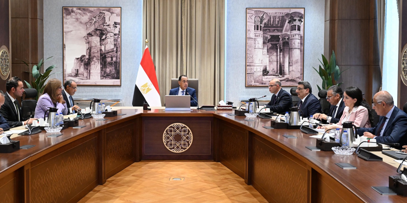 رئيس الوزراء يستعرض الترتيبات النهائية لزيارة الرئيس الصيني لمصر.. صور