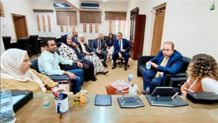 «الصحة النفسية» تستقبل نخبة من أساتذة الطب النفسي لتعزيز التدريب والتطوير المهني