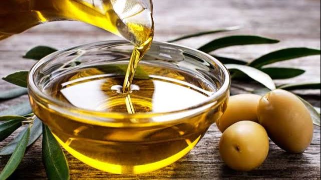 ارتفاع عبد الشمس والذرة، أسعار الزيت اليوم الأربعاء 19 أغسطس 2026 1 أسعار الزيت اليوم، مصر24