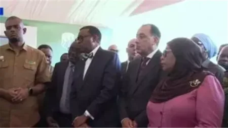نيابة عن الرئيس السيسى.. رئيس الوزراء يشارك فى افتتاح مشروع جوليوس نيريرى