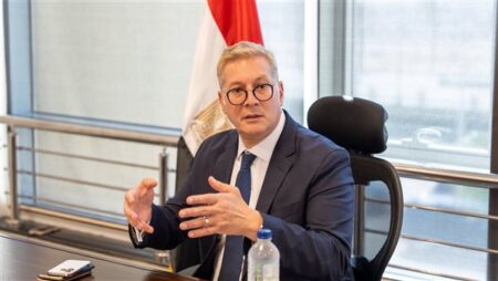 وزير البترول: تحويل الثروات التعدينية إلى صناعات عالية القيمة أولوية