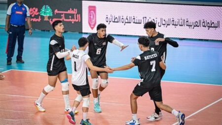 منتخب مصر تحت 17 عاما يهزم الجزائر ويضرب موعدا مع البحرين في نهائي البطولة العربية