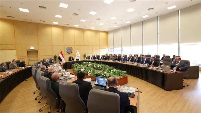 كامل الوزير يترأس الجمعية العامة للشركة االقابضة للنقل ويتابع نتائج سنوات الهيكلة 1 كامل الوزير يترأس الجمعية العامة للشركة االقابضة للنقل ويتابع نتائج سنوات الهيكلة