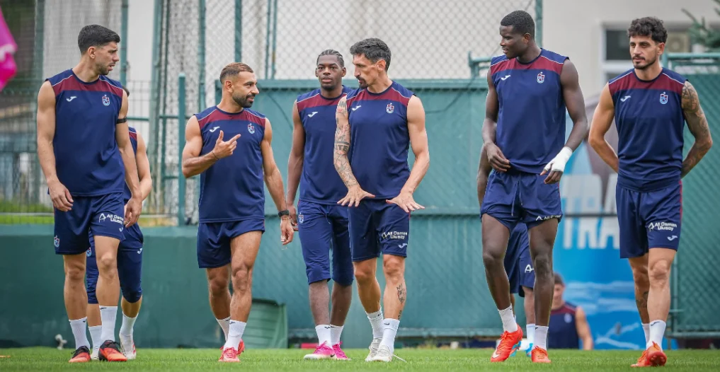 محمد صلاح في مران طرابزون سبور