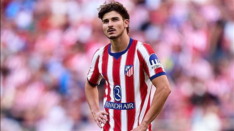غاب عن تدريبات أتليتكو مدريد لليوم الثاني، تصعيد جديد من جوليان ألفاريز (فيديو) 1 غاب عن تدريبات أتليتكو مدريد لليوم الثاني، تصعيد جديد من جوليان ألفاريز (فيديو)