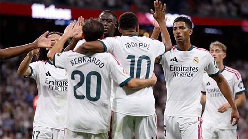 نادي إسباني يعلن إنتقال لاعبه لـ ريال مدريد قبل غلق الميركاتو (فيديو) 1 نادي إسباني يعلن إنتقال لاعبه لـ ريال مدريد قبل غلق الميركاتو (فيديو)