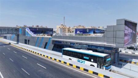 تشغيل الأتوبيس الترددي على الدائري، محطتا العمرانية والطالبية تدخلان الخدمة تشغيل الأتوبيس الترددي على الدائري، محطتا العمرانية والطالبية تدخلان الخدمة