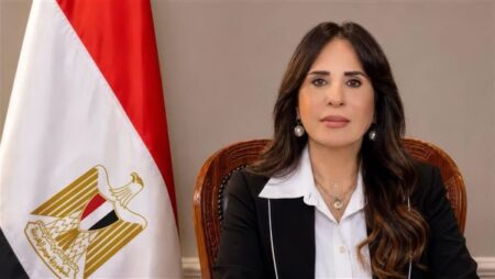 وزيرة الإسكان تتابع موقف تنفيذ مشروع «محطة محولات غرب سوهاج»