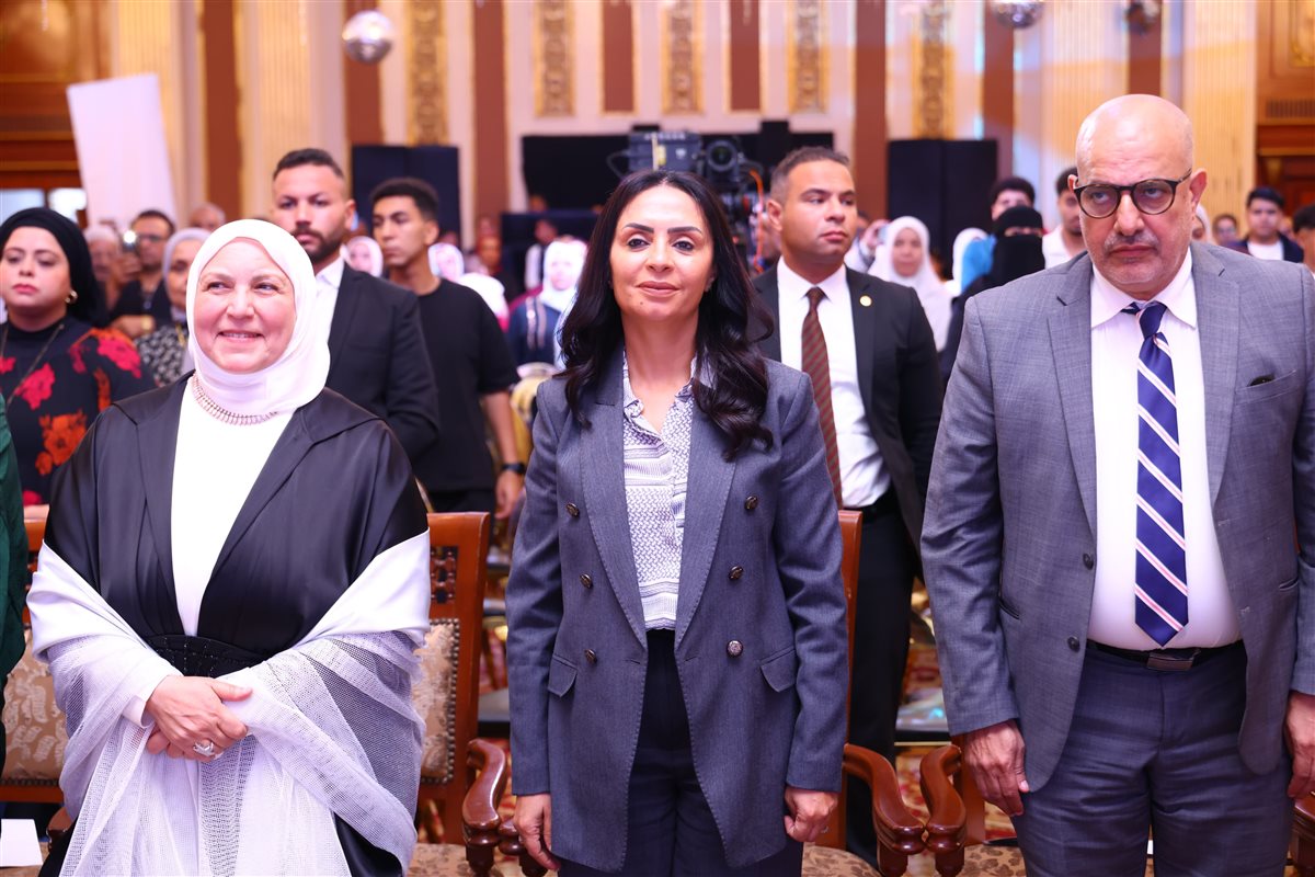 مايا مرسي تشهد تخريج أول دفعة من معهد عبلة الكحلاوي للتمريض 3 مايا مرسي تشهد تخريج أول دفعة من معهد عبلة الكحلاوي للتمريض