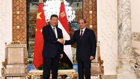 رئيس الصين يشيد بالمتحف المصري الكبير: صرح ثقافي عالمي