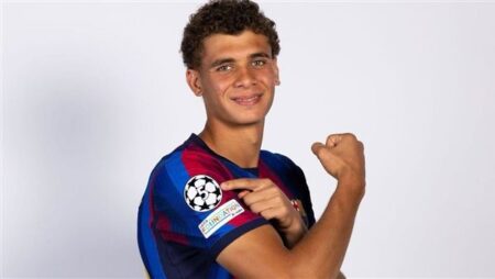 استعدادًا لدوري أبطال أوروبا.. حمزة عبد الكريم يظهر في جلسة تصوير برشلونة