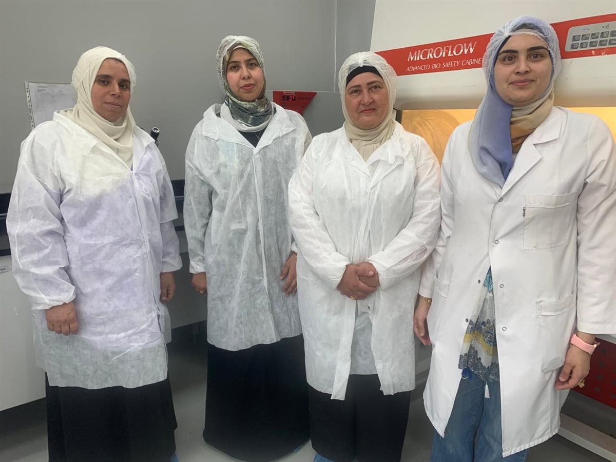 «الزراعة» تكشف حصاد «المركزي للمبيدات» في أغسطس..فحص أكثر من 3 آلاف عينة 1 «الزراعة» تكشف حصاد «المركزي للمبيدات» في أغسطس..فحص أكثر من 3 آلاف عينة