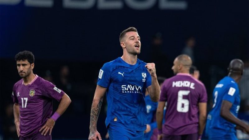 التشكيل الرسمي لمواجهة الهلال والأهلي في الدوري السعودي 1 التشكيل الرسمي لمواجهة الهلال والأهلي في الدوري السعودي