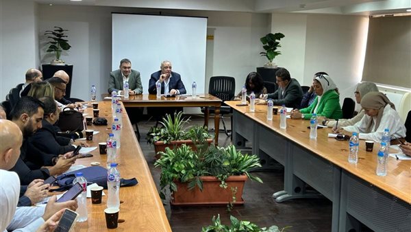 غرفة شركات السياحة: استمرار التعاقد مع «الراجحي» لخدمة حجاج الشركات.. واجتماع مرتقب لمراجعة ملاحظات الموسم الماضي 1 غرفة شركات السياحة: استمرار التعاقد مع «الراجحي» لخدمة حجاج الشركات.. واجتماع مرتقب لمراجعة ملاحظات الموسم الماضي