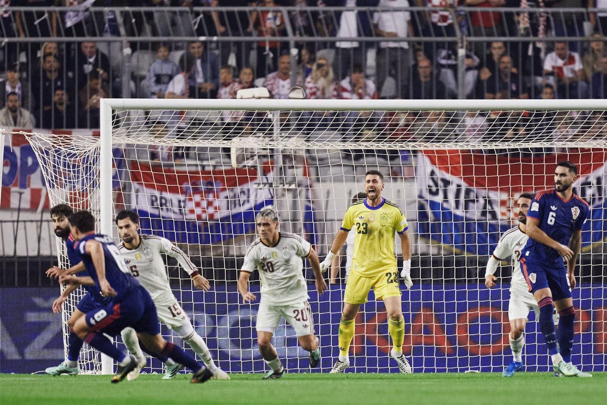 دوري الأمم الأوروبية، إسبانيا تقلب الطاولة على كرواتيا 2-1 (صور) 2 دوري الأمم الأوروبية، إسبانيا تقلب الطاولة على كرواتيا 2-1 (صور)