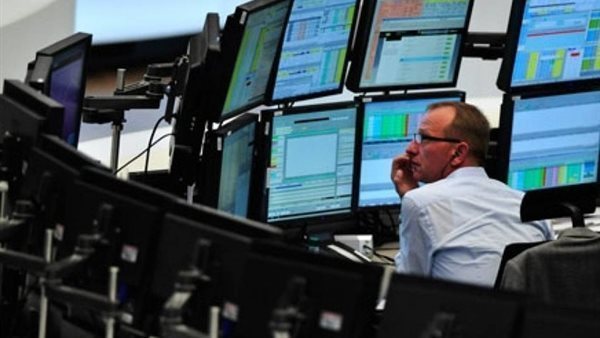 موجة بيع غير مسبوقة في سوق الأسهم البريطانية وسط مخاوف من رفع الضرائب