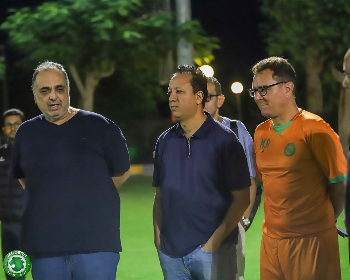 "دعبس" يدعم لاعبي مودرن سبورت ويشيد بجهود الجهاز الفني بقيادة بن هاشم 2 "دعبس" يدعم لاعبي مودرن سبورت ويشيد بجهود الجهاز الفني بقيادة بن هاشم