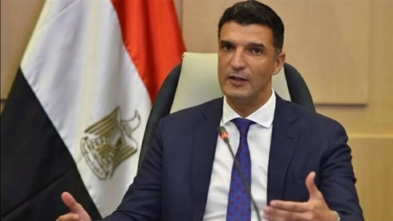 وزير الصناعة: نستعد لطرح مجمعات صناعية جديدة أمام المستثمرين خلال ساعات