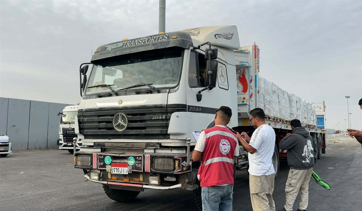 2850 طنًا من المساعدات إلى غزة، تفاصيل قافلة «زاد العزة 295» 5 مساعدات شتوية لأهل غزة، 2100 بطانية و440 قطعة ملابس و1188 خيمة، مصر24