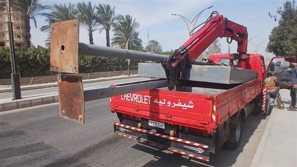 «القومي لتنظيم الإعلانات»: إزالة الإعلانات المخالفة والخطرة بعدد من المحافظات والمدن الجديدة