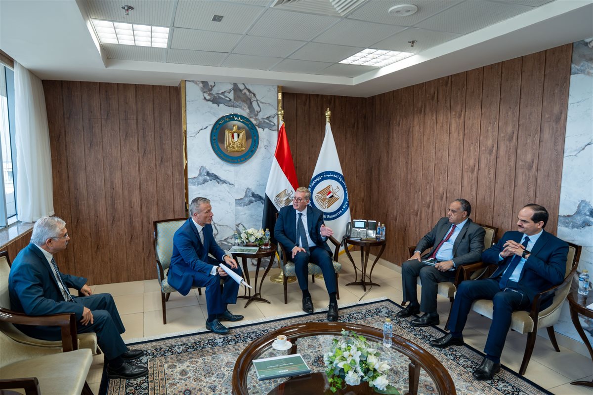 البترول غير التقليدي يفتح بابًا جديدًا لزيادة إنتاج مصر من الزيت الخام بالصحراء الغربية