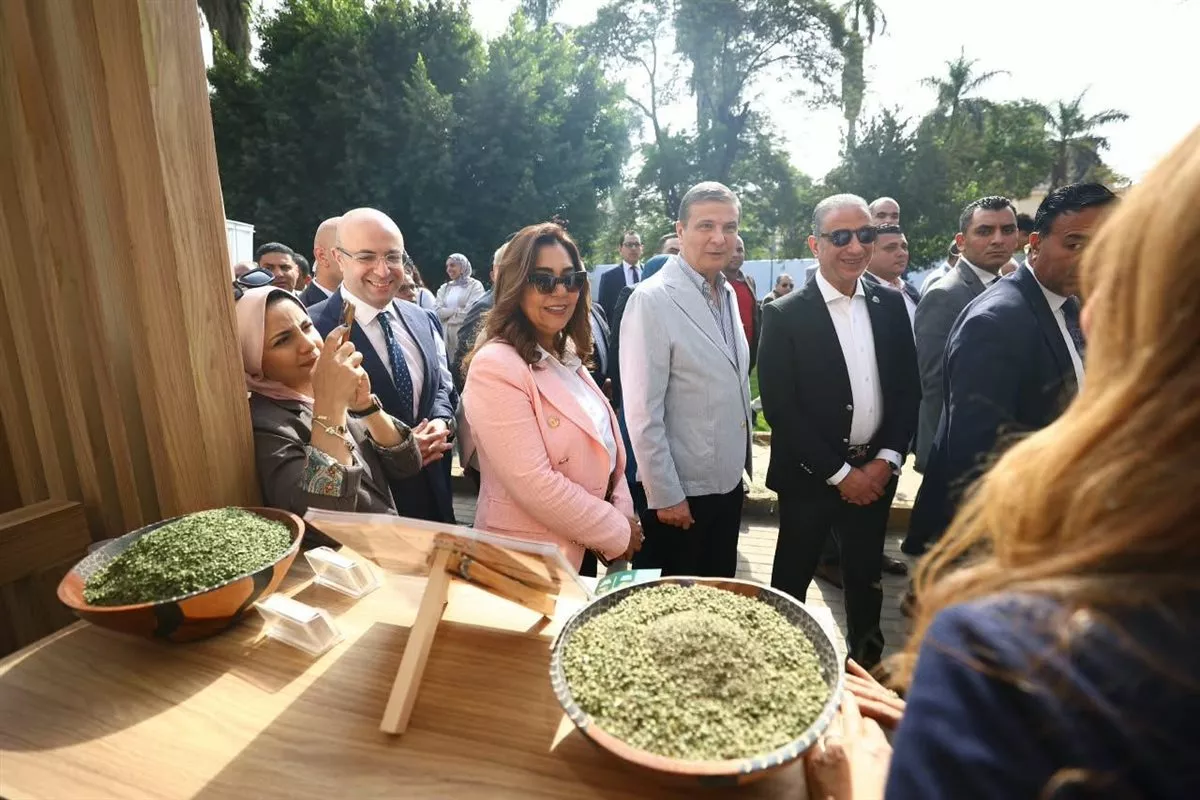 وزير الزراعة خلال افتتاح مهرجان النباتات الطبية والعطرية: صادراتها تضاعفت لـ852 مليون دولار