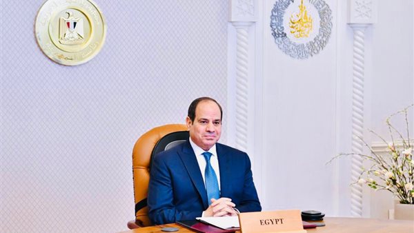 رسائل السيسي للبرهان: ندعم الحفاظ على وحدة السودان وسيادته وسلامة أراضيه ووحدة مؤسساته الوطنية.. الدفع بالحل السياسي للأزمة والمساهمة في إنهاء الحرب ورفع المعاناة الإنسانية عن الشعب الشقيق