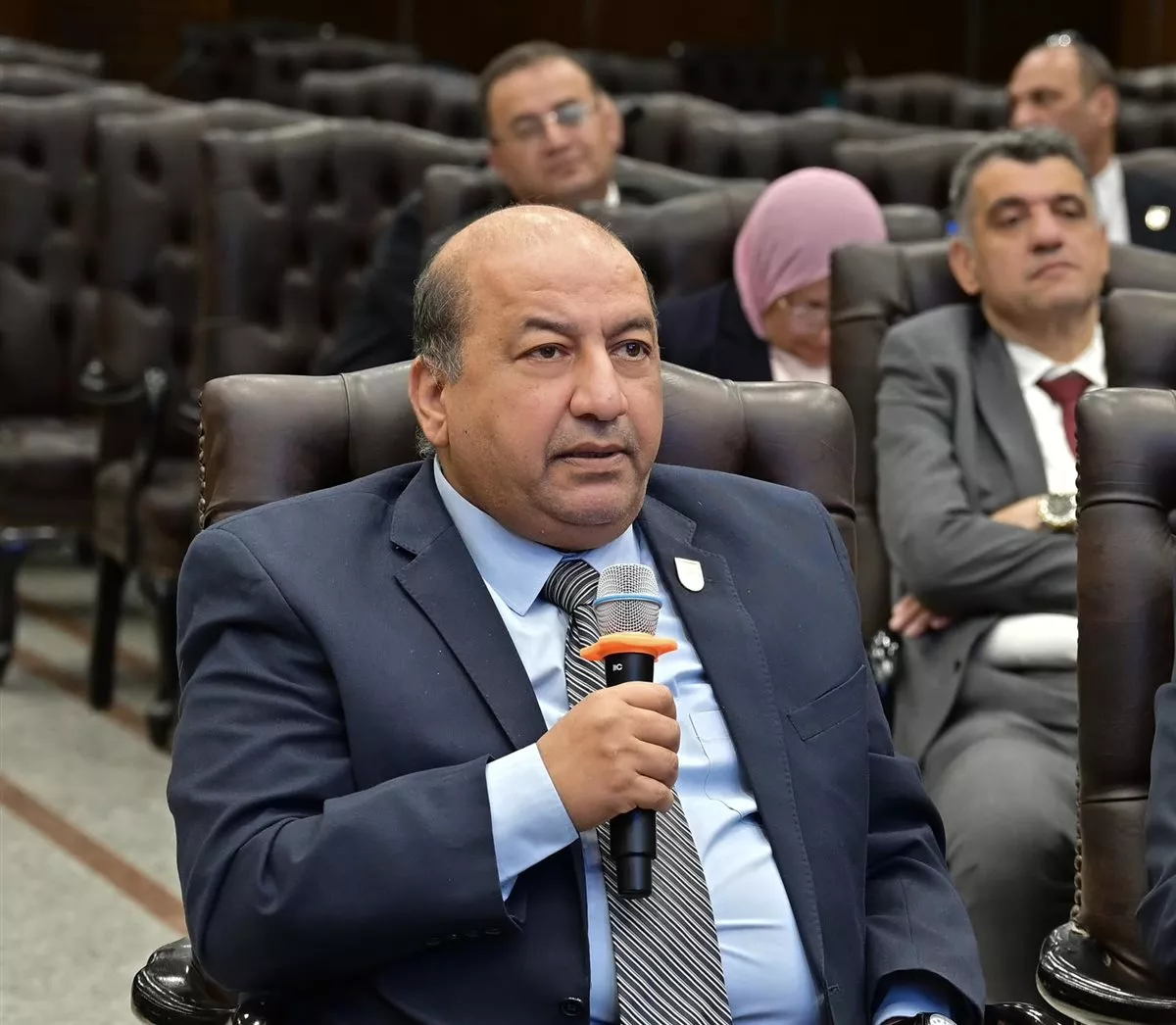 مجلس جامعة القاهرة يناقش تنفيذ توصيات منتدى مصر.. جوائز لأفضل 3 شركات، ويستعرض مشروع الجامعات الرائدة