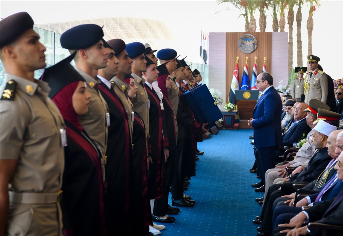 تفاصيل حفل تخرج دفعات جديدة من الأكاديمية العسكرية بحضور السيسي.. شاهد