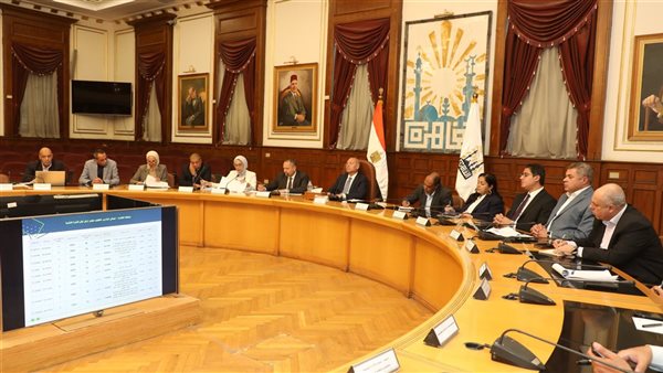 محافظ القاهرة يبحث التوسع في إنشاء المدارس مع رئيس هيئة الأبنية التعليمية 1 محافظ القاهرة يبحث التوسع في إنشاء المدارس مع رئيس هيئة الأبنية التعليمية