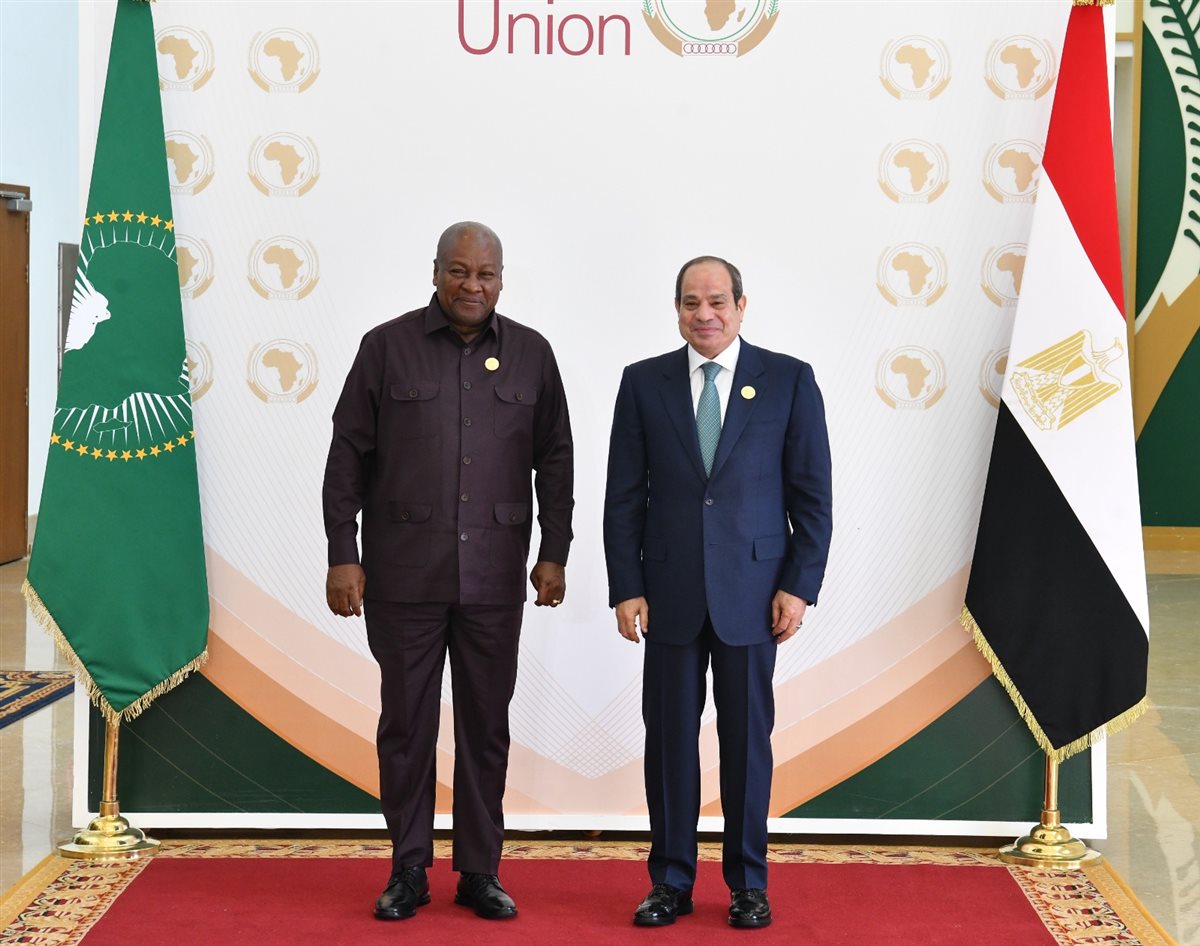 نشاط مكثف للرئيس السيسي اليوم في العلمين ..صور