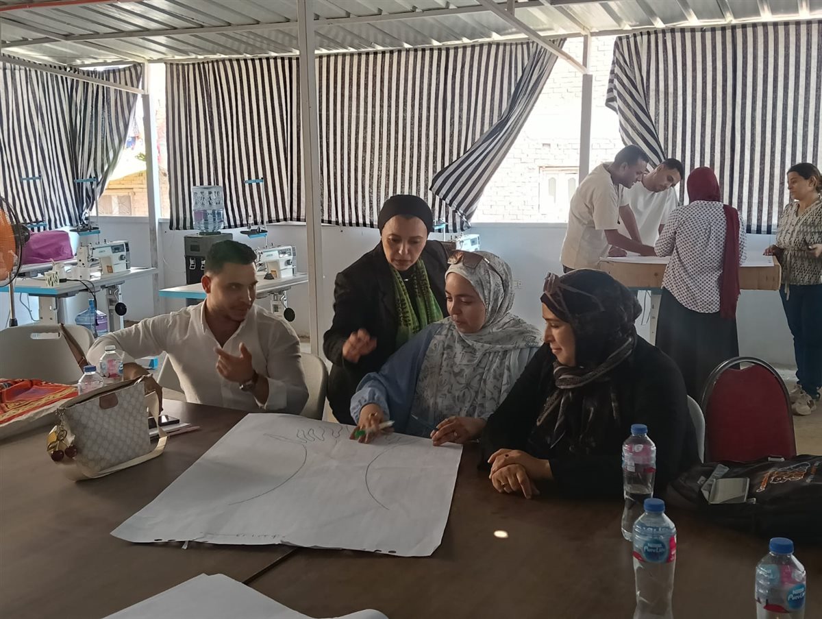 برنامجا تدريبيا لشباب الجيزة لنشر الوعي البيئي