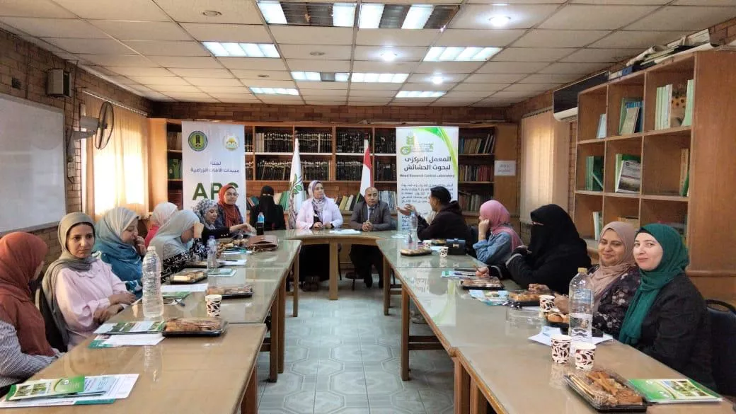 "الزراعة" تنظم دورة تدريبية لتعزيز المكافحة المتكاملة للحشائش استعدادًا للموسم الشتوي 2 "الزراعة" تنظم دورة تدريبية لتعزيز المكافحة المتكاملة للحشائش استعدادًا للموسم الشتوي