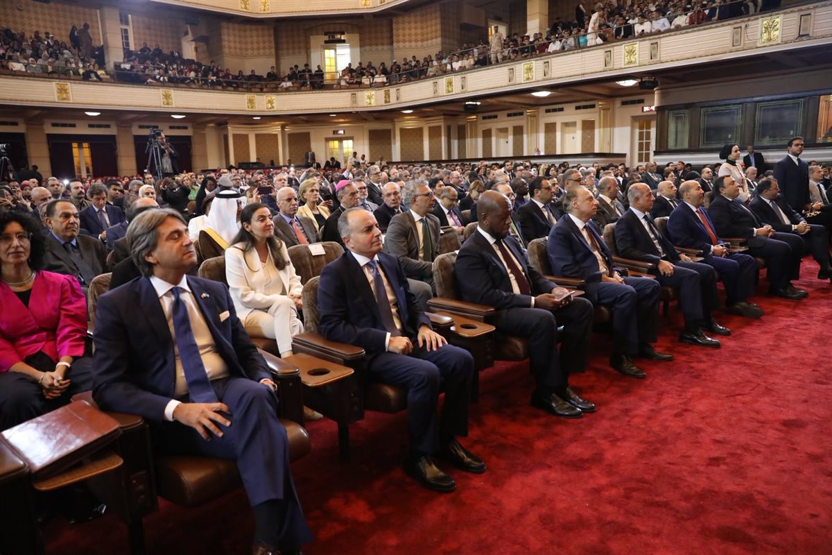 جوتيريش من جامعة القاهرة: لا سلام مستدامًا بالشرق الأوسط دون ضمان حقوق الفلسطينيين 2 جوتيريش من جامعة القاهرة: لا سلام مستدامًا بالشرق الأوسط دون ضمان حقوق الفلسطينيين