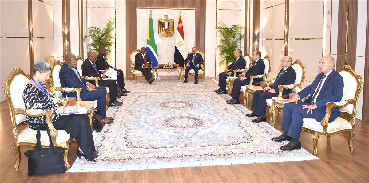 تفاصيل أنشطة الرئيس السيسي في فعاليات أفريقية كبري بالعلمين (فيديو وصور) 39 تفاصيل أنشطة الرئيس السيسي في فعاليات أفريقية كبري بالعلمين (فيديو وصور)