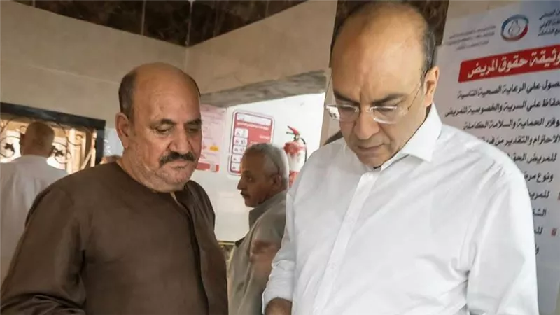 نقص أدوية ومخالفات في الزي الرسمي، ماذا رصد رئيس التأمين الصحي خلال زيارته المفاجئة لعيادات المنوفية؟ 1 نقص أدوية ومخالفات في الزي الرسمي، ماذا رصد رئيس التأمين الصحي خلال زيارته المفاجئة لعيادات المنوفية؟