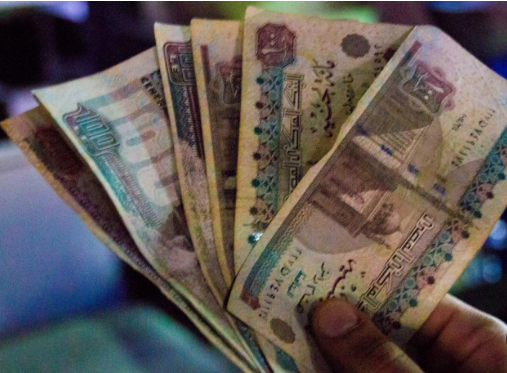 خبير اقتصادي يفجر مفاجأة ويكشف لـ "مصر24" أسباب ارتفاع تكاليف المعيشة 1 العمله المحليه فئة مائه جنيه - مصر24