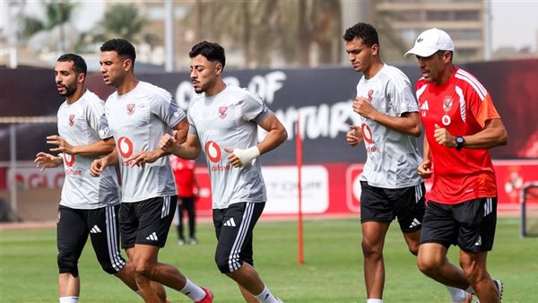 الأهلي يواصل تدريباته على ملعب التتش استعدادًا للمرحلة المقبلة