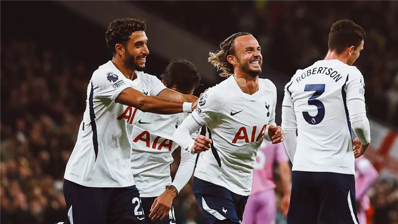 الدوري الإنجليزي، موعد مباراة توتنهام ضد كريستال بالاس والقناة الناقلة