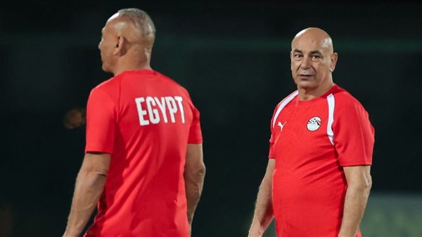 الفيفا يعاقب حسام وإبراهيم حسن وزيكو .. تفاصيل